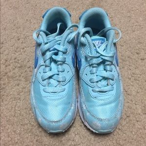 Nike Air Max 90 frozen color way